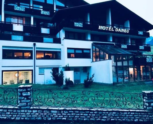 Daneu Hotel 3*
